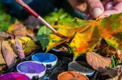 Kinder Kreativ Kurs – „Naturwunder entdecken – Basteln mit Naturmaterialien“